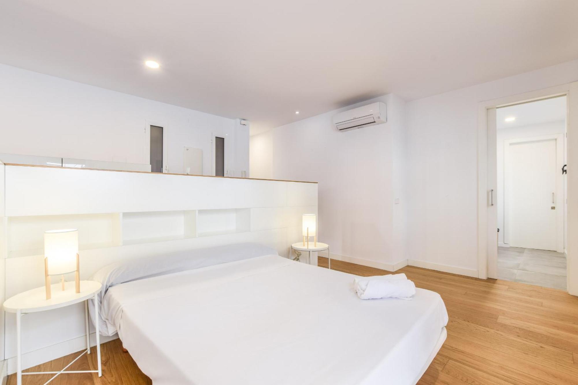 Loft Exclusivo Reformado De Diseno Alquiler Temporal Apartment Madrid Luaran gambar